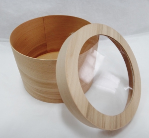 Коробка шпоновая с пр. крышкой (160х160) 