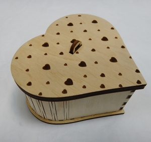 Коробка деревянная сердце м k-1126 (11х10х6 cм) 