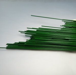 Проволока герберная ( 175 грамм) (диаметр 0,9 см , длина 50 см  ) .