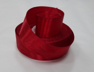 Лента атласная 25 мм(цвет 33 с- вишневый 23 метра )