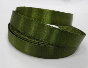 Лента атласная 12мм цвет  61 зеленый темный .