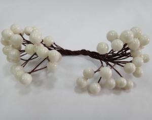 Ягода декоративная  (20 веток  )